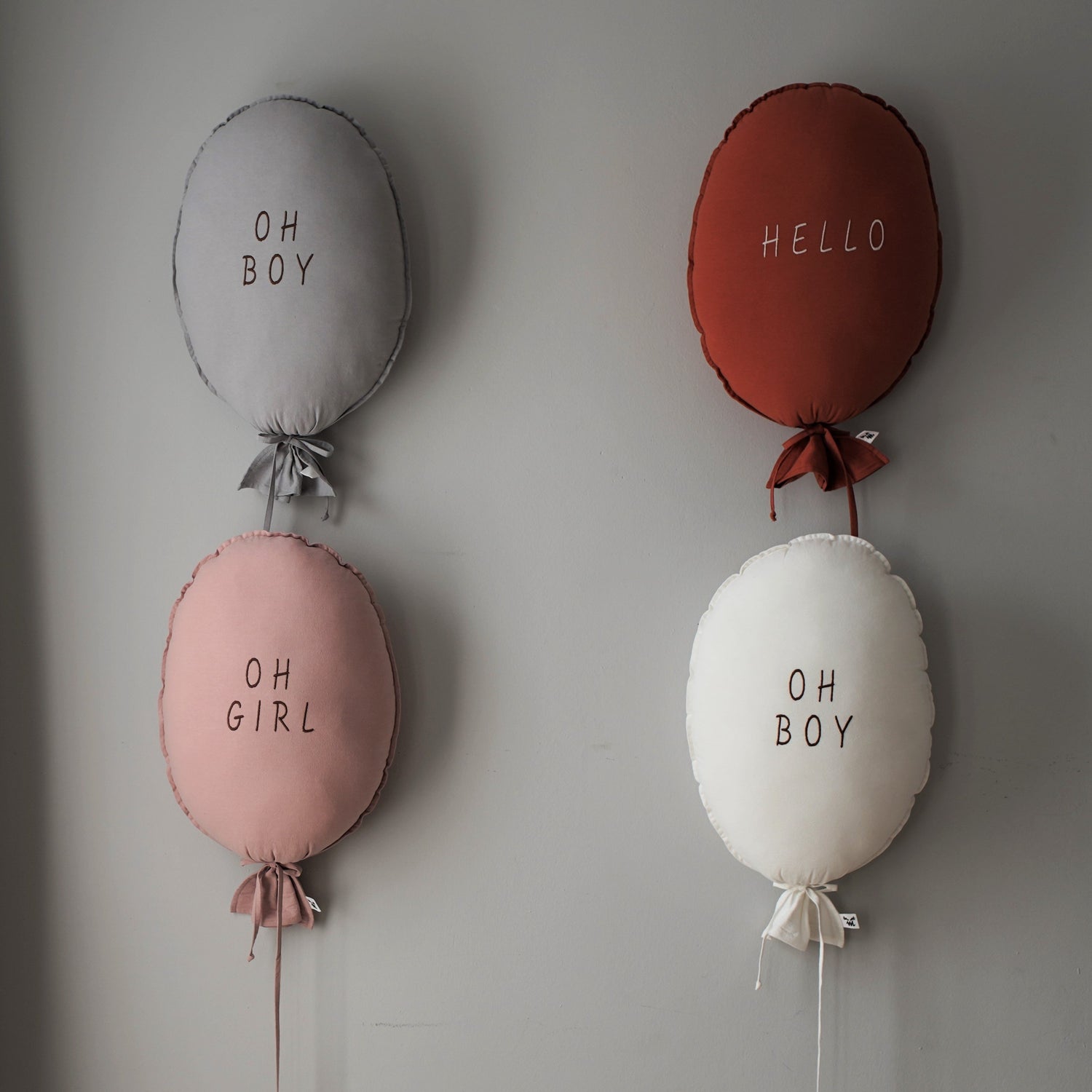 muurdecoratie - stoffen ballon - kinderkamer - babykamer - kussen