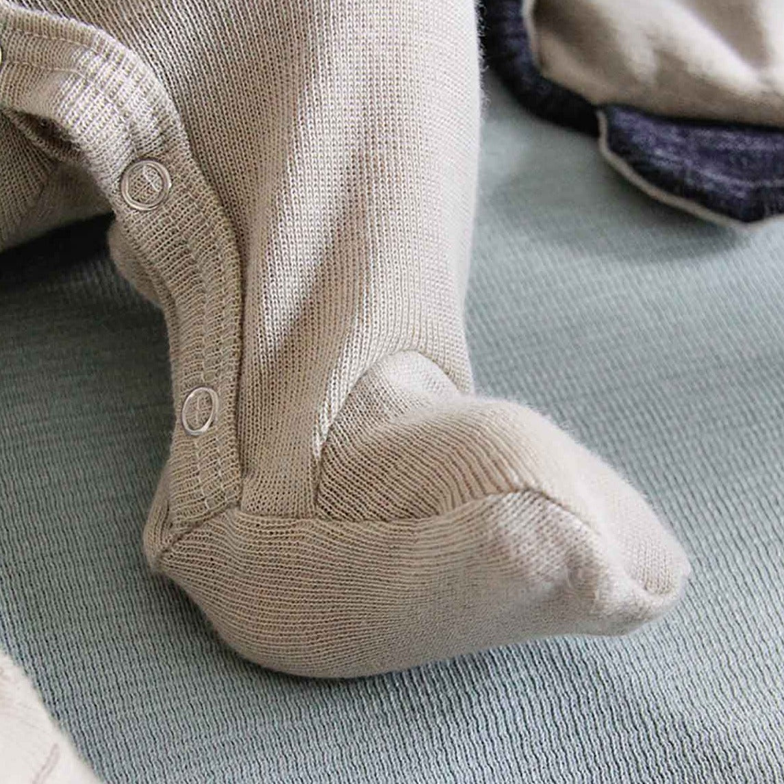 Zachte babypyjama met voetjes